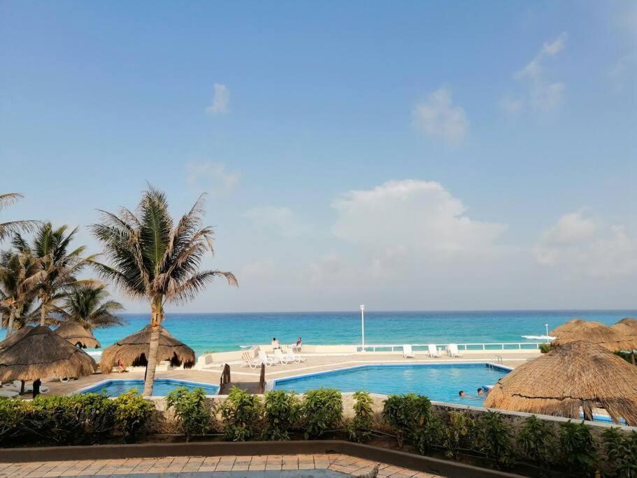 Confortable Depa En Condominio Frente Al Mar! كانكون المظهر الخارجي الصورة