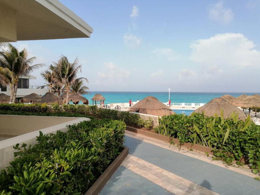 Confortable Depa En Condominio Frente Al Mar! كانكون المظهر الخارجي الصورة